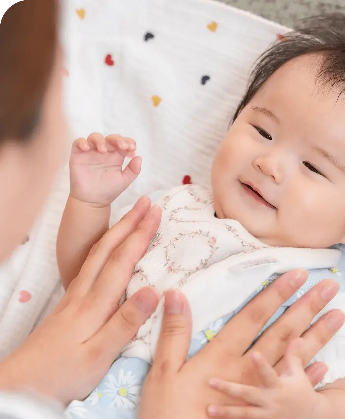 ベビーマッサージ教室ponoparkの笑顔の赤ちゃん