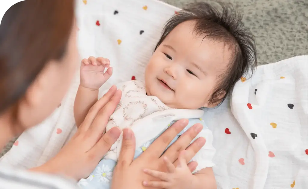 ベビーマッサージ教室ponoparkの笑顔の赤ちゃん